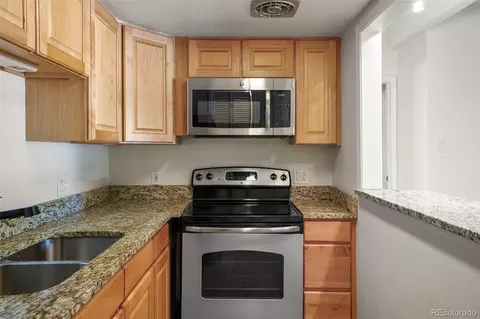 2525 S Dayton Way #1511, Denver, CO 80231