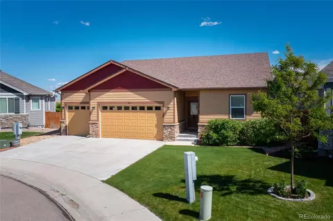 102 Primrose Ct, Wiggins, CO 80654