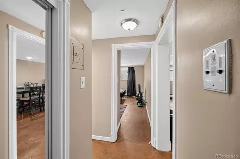 Entry Way - 925 E 8th Ave #20, Denver, CO 80218 photo 3 of 3