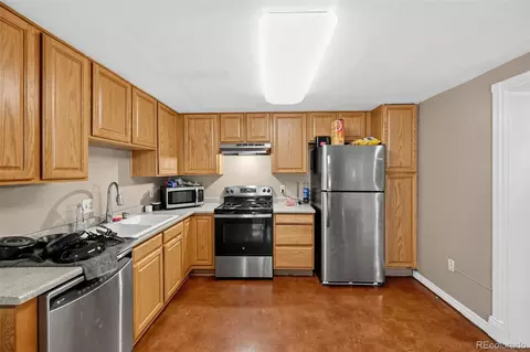 Kitchen - 925 E 8th Ave #20, Denver, CO 80218 photo 3 of 3