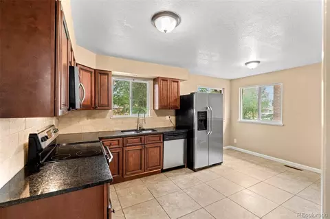 Kitchen - 5085 E 5087 E 34th Ave, Denver, CO 80207 photo 1 of 2