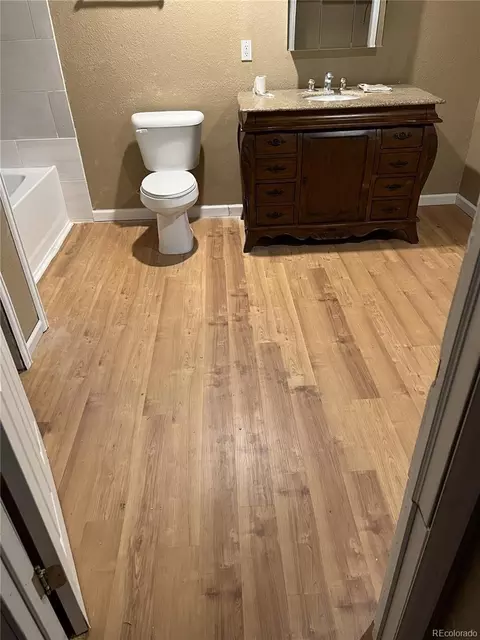 Bath - 5085 E 5087 E 34th Ave, Denver, CO 80207 photo 3 of 3