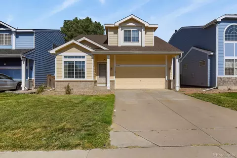 9749 Eagle Creek Pkwy, Commerce City, CO 80022
