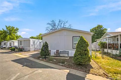 281 Skylark Cir, Lafayette, CO 80026
