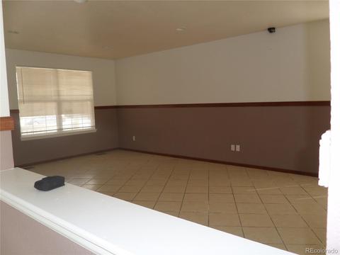 4935 Eureka Ct, Denver, CO 80239 photo 12