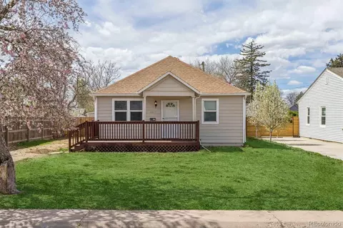 2037 Geneva St, Aurora, CO 80010