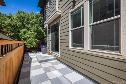 11033 E 28th Pl, Denver, CO 80238 photo 24
