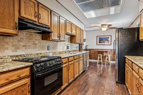 11972 E Maple Ave, Aurora, CO 80012 photo 12