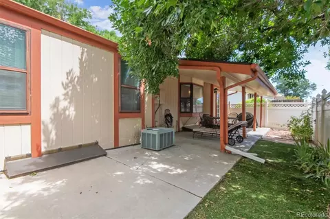 11972 E Maple Ave, Aurora, CO 80012 photo 24