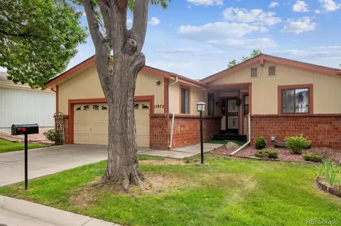 11972 E Maple Ave, Aurora, CO 80012 photo 2