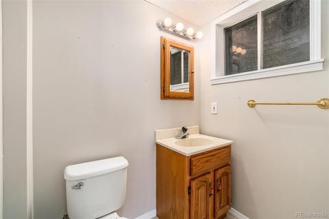 7472 E Bates Dr, Denver, CO 80231 photo 14