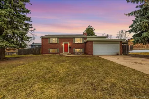 660 S Arbutus St, Lakewood, CO 80228