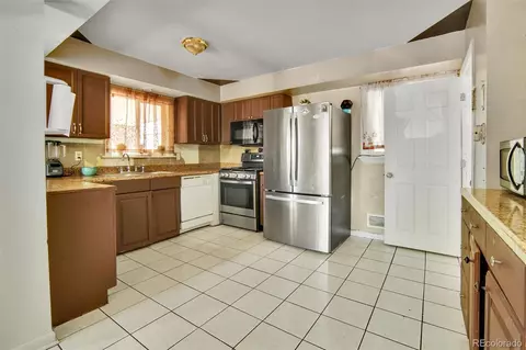 7101 Alan Drive Dr, Denver, CO 80221