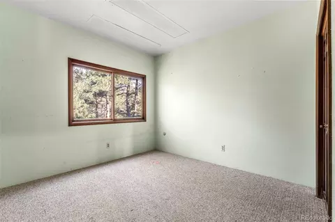 Bedroom - 402 Broken Fence Rd, Boulder, CO 80302 photo 2 of 5