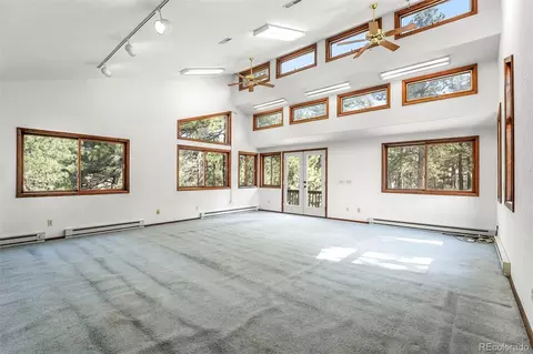 Living - 402 Broken Fence Rd, Boulder, CO 80302 photo 5 of 7