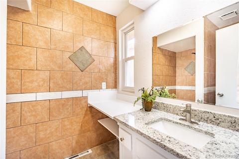 425 N 11th Ave, Brighton, CO 80601 photo 8