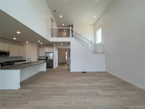 24465 Evans Dr, Aurora, CO 80018 photo 6