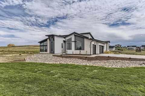 8648 Carneros Ct, Parker, CO 80138
