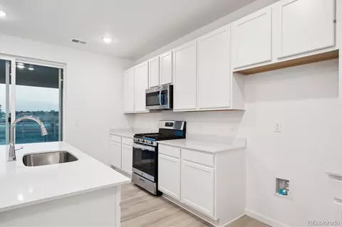 Kitchen - 912 Steppe Ln, Windsor, CO 80550 photo 1 of 1