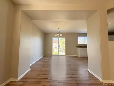 Living - 21961 E Crestline Pl #P, Aurora, CO 80015 photo 4 of 5