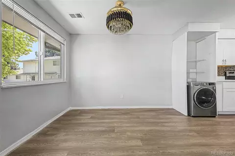 1182 S Eagle Cir #B, Aurora, CO 80012 photo 10