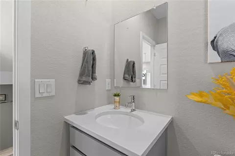 Bath - 6740 Osage St, Denver, CO 80221 photo 1 of 4