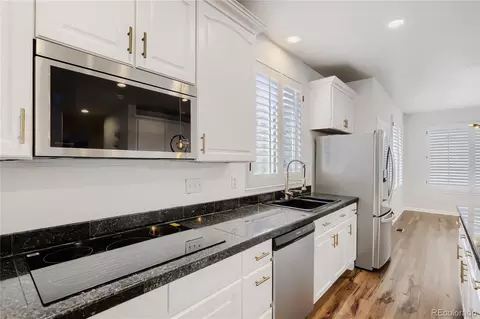 Kitchen - 20737 E Caley Pl, Aurora, CO 80016 photo 1 of 3