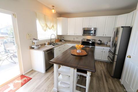 18666 E Vassar Dr, Aurora, CO 80013 photo 10
