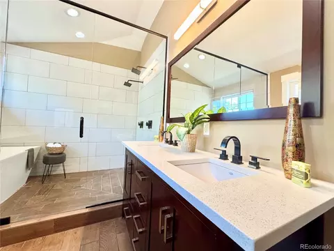 850 Steele St, Denver, CO 80206 photo 25