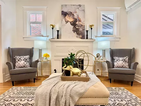 850 Steele St, Denver, CO 80206 photo 4