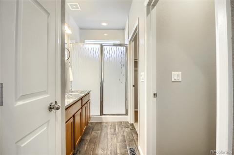 15882 E Warner Dr, Denver, CO 80239 photo 17