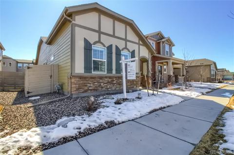 15882 E Warner Dr, Denver, CO 80239 photo 2