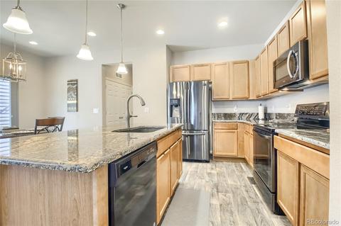 15882 E Warner Dr, Denver, CO 80239 photo 7