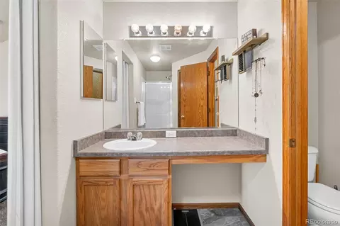 Bath - 6289 Taft St, Frederick, CO 80530 photo 1 of 3