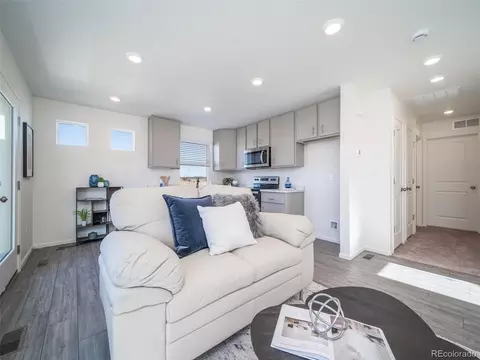 46522 Avery Ln, Bennett, CO 80102 photo 9