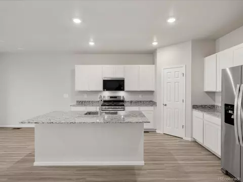 17598 E 90th Pl, Commerce City, CO 80022 photo 7