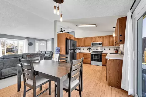 Dining - 4319 E 118th Ave, Thornton, CO 80233 photo 3 of 3