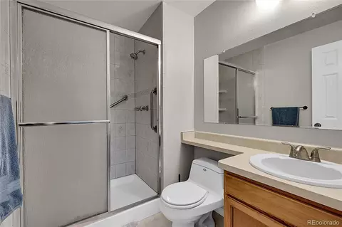 Bath - 4319 E 118th Ave, Thornton, CO 80233 photo 1 of 3