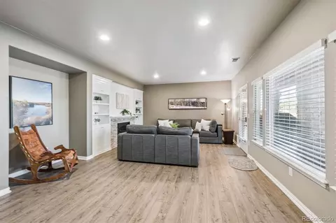 Living - 23963 E Roxbury Pl, Aurora, CO 80016 photo 5 of 5