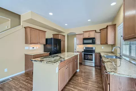 5510 Killarney St, Denver, CO 80249 photo 9