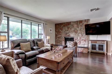 8606 E Lehigh Ave, Denver, CO 80237 photo 5