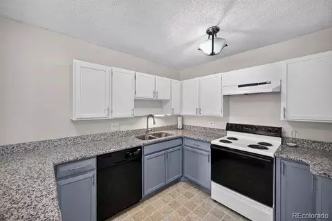 750 S Alton Way #8C, Denver, CO 80247
