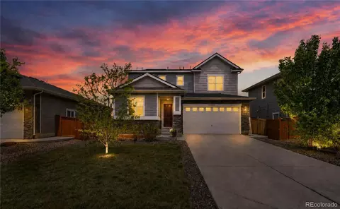25603 E Byers Dr, Aurora, CO 80018