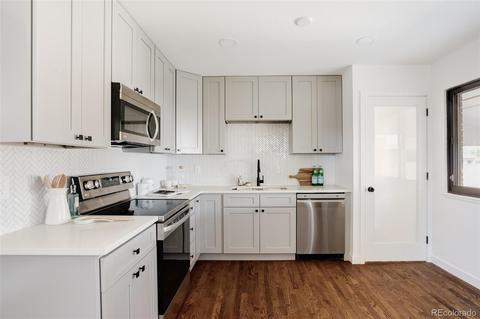 2324 Iola St, Aurora, CO 80010 photo 11