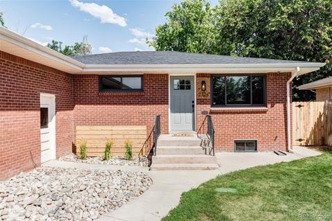 2324 Iola St, Aurora, CO 80010 photo 1