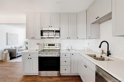2324 Iola St, Aurora, CO 80010 photo 12