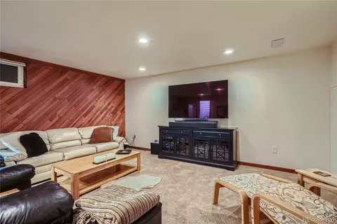 36 S Eagle Cir, Aurora, CO 80012 photo 18