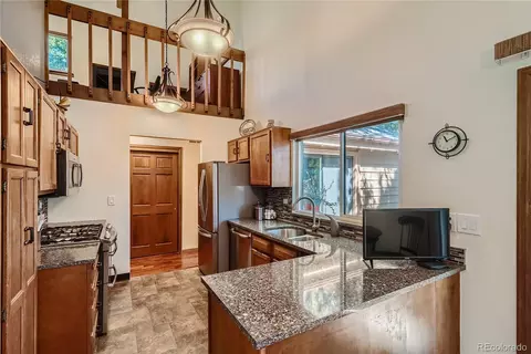 36 S Eagle Cir, Aurora, CO 80012 photo 8