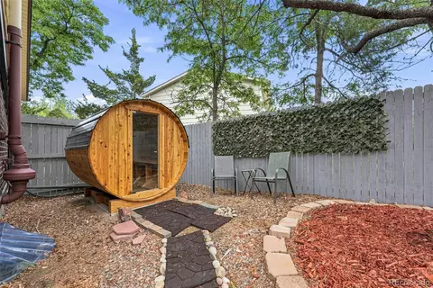 Exterior - 18744 E Brown Pl, Aurora, CO 80013 photo 4 of 9