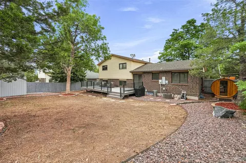Exterior - 18744 E Brown Pl, Aurora, CO 80013 photo 6 of 9